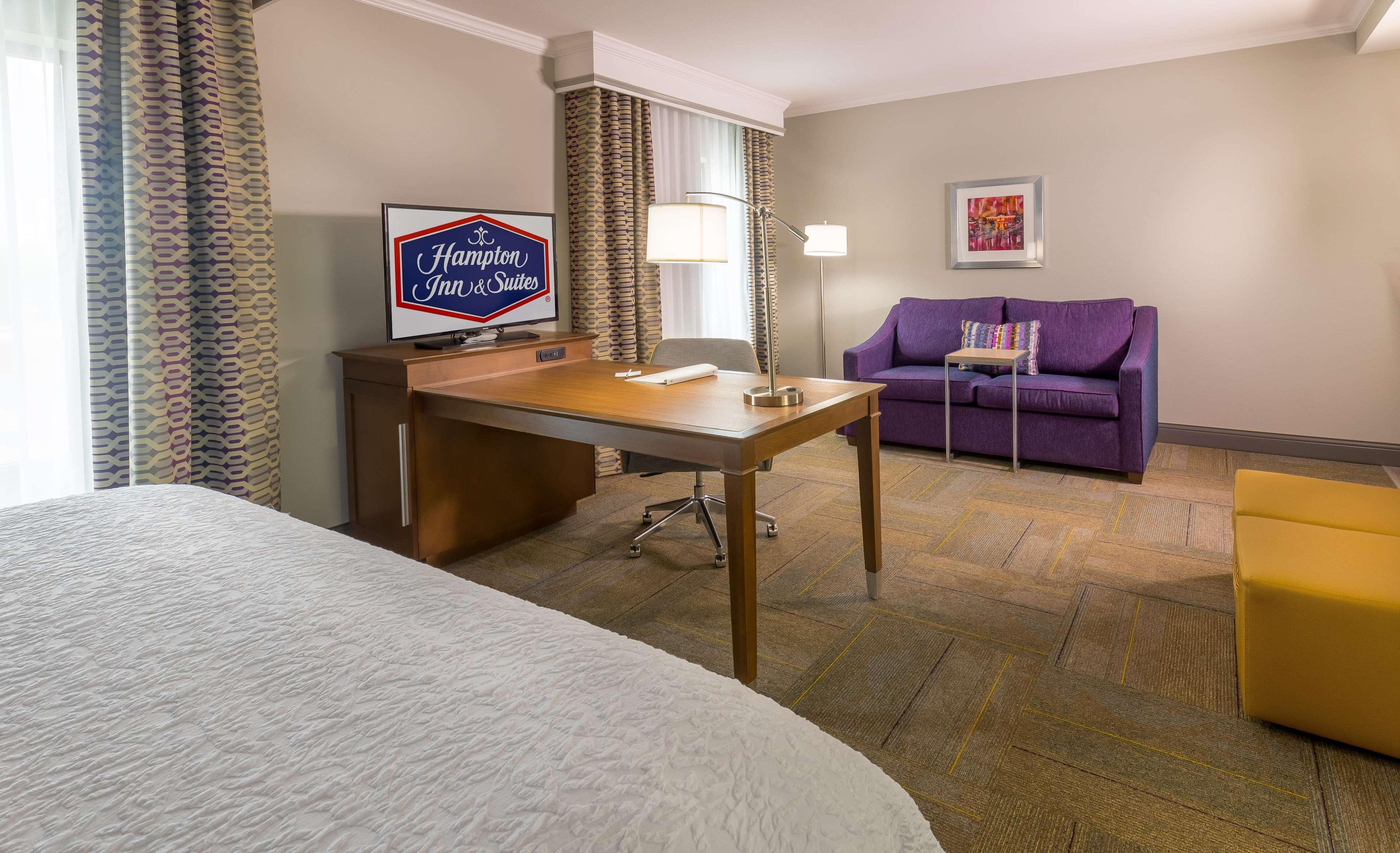 Hampton Inn & Suites Dublin Buitenkant foto